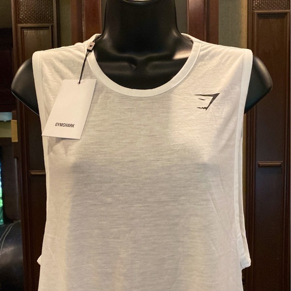 NWT GymShark Tank Size Medium - Picture 2 of 9
